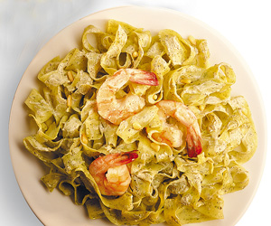 Creamy Pesto with Jumbo Shrimp on Fettuccine