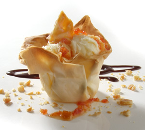 Phyllo Cups with Sweetened Mascarpone and Pomegranate Chutney