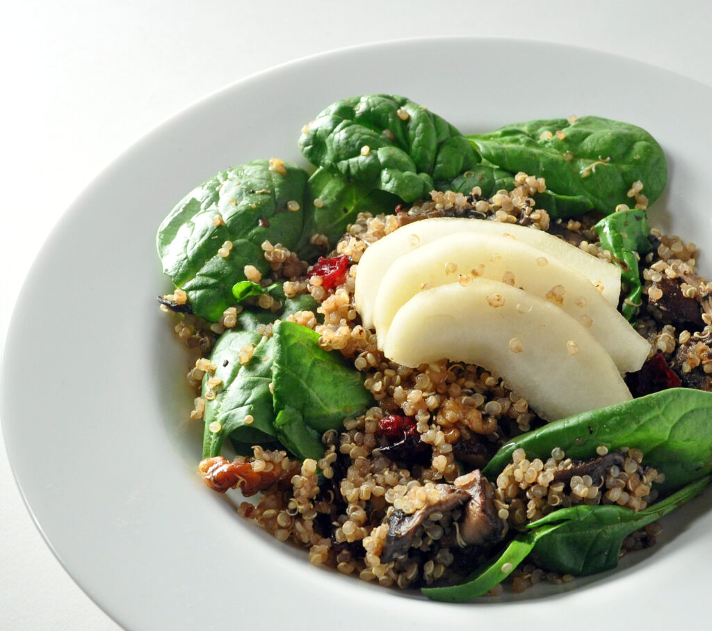 Quinoa Salad with Spinach, Pear & Portabella Mushrooms